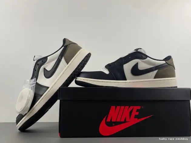 Rep Husky Jordan OG Air Low Mocha 1 CZ0790-102 0409